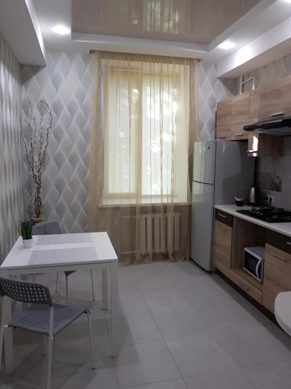 Lux Apartment Zaporizhia Exterior foto
